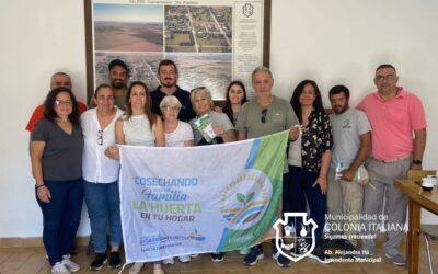 * CAPACITACIÓN SOBRE HUERTA •